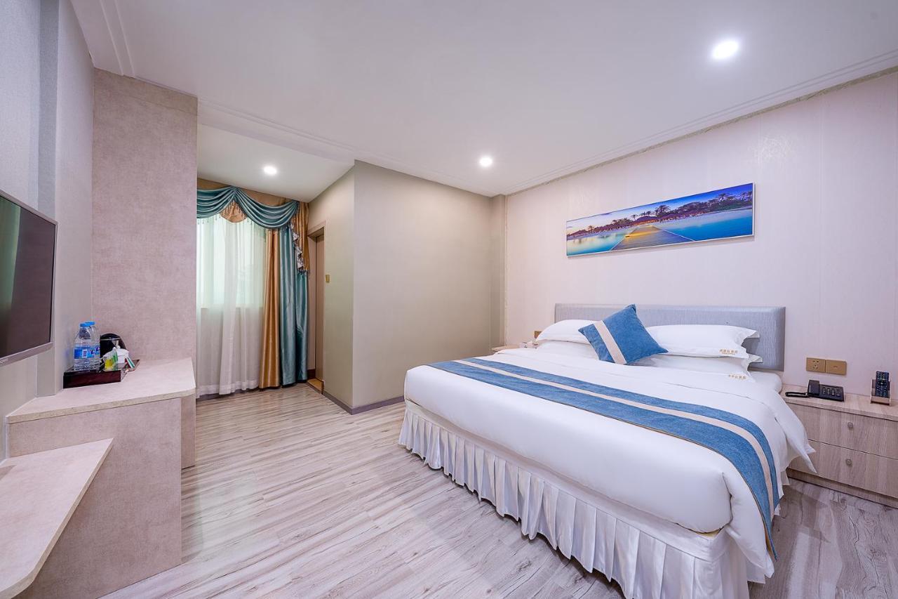 Frida Hotels Guangzhou Baiyun International airport Extérieur photo