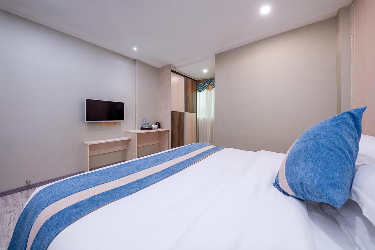 Frida Hotels Guangzhou Baiyun International airport Extérieur photo