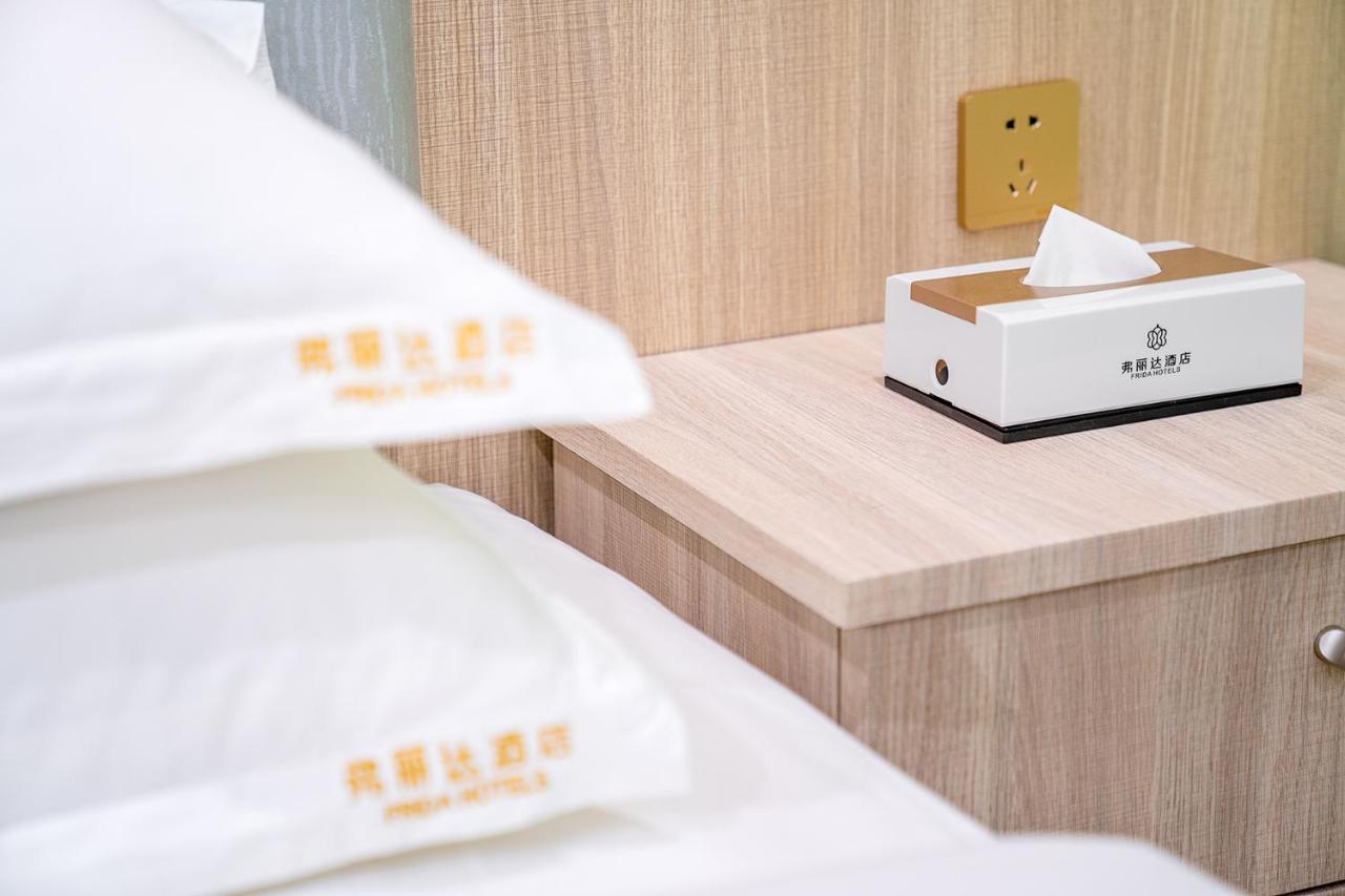 Frida Hotels Guangzhou Baiyun International airport Extérieur photo